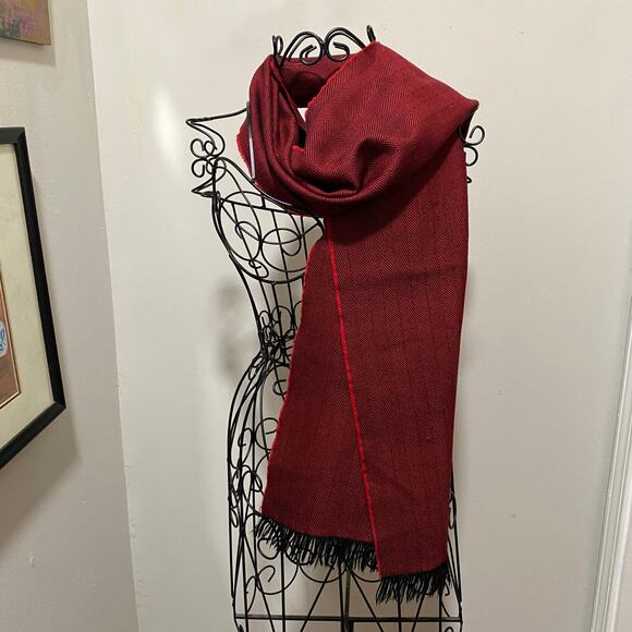 Red and Black Herringbone Woven Scarf Black Fringe Wide Width - Picture 1 of 6